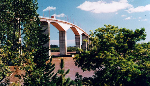 Puente Internacional Jos Artigas en Coln, Entre Ros